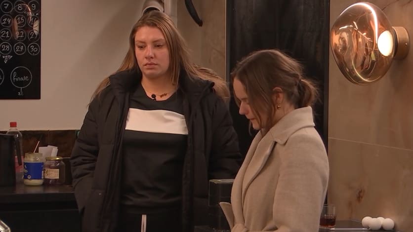 De Bondgenoten: Boy maakt zich zorgen: gaat het echt wel goed met Kelly?  gemist? Bekijk hier het fragment - kijk.nl
